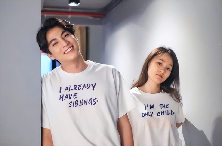 他泰相似男孩之Apo糕卡娜:黑皮小辣椒同经纪人中国血统港风少年