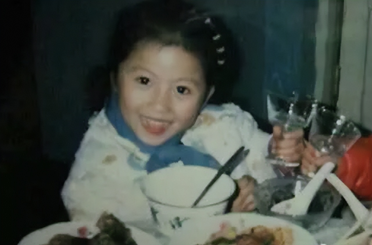 姚贝娜春晚现场,姚贝娜有哪三次上春晚