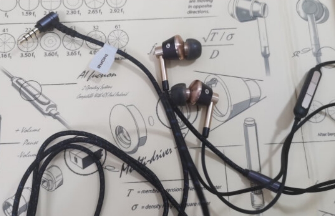 隔音降噪入耳耳机推荐,能隔绝外界噪音的耳机评测