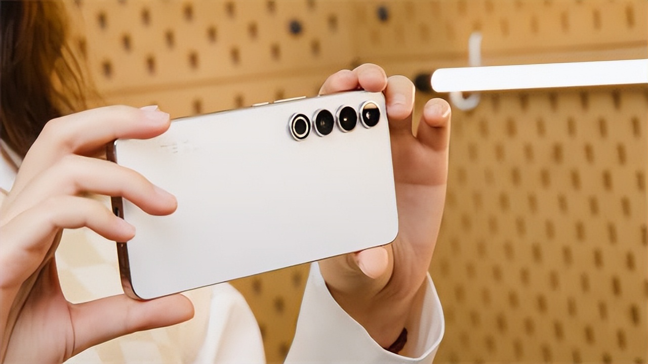 2022年即将发布的3款机型,2023年要发布的三款机型