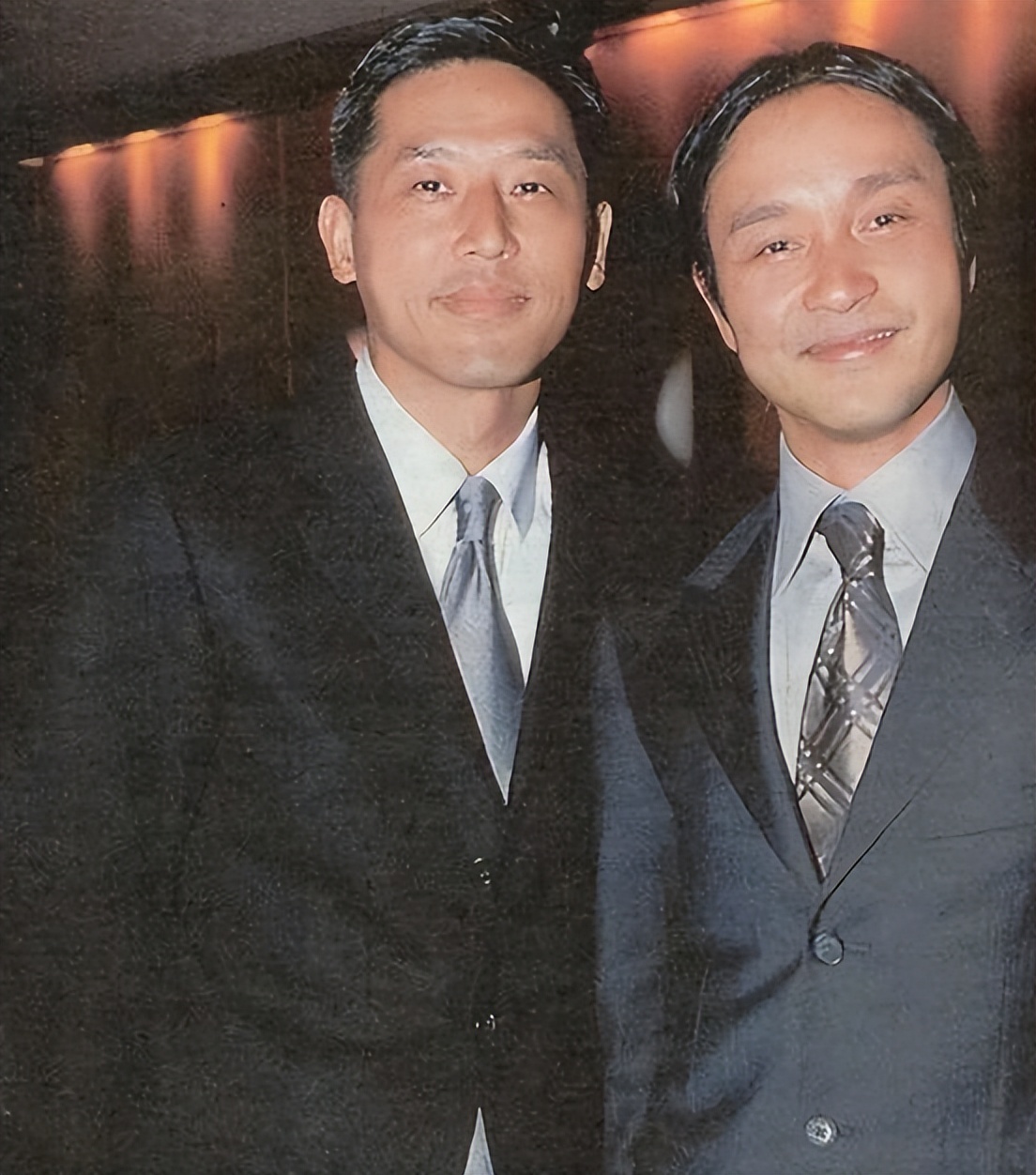 20年后再看张国荣：为何他会对一个男人情有独钟？原因尽显可怜！