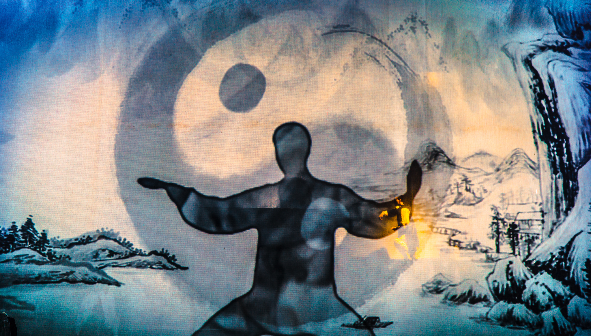 上香三柱各代表什么,上香为何是三根香