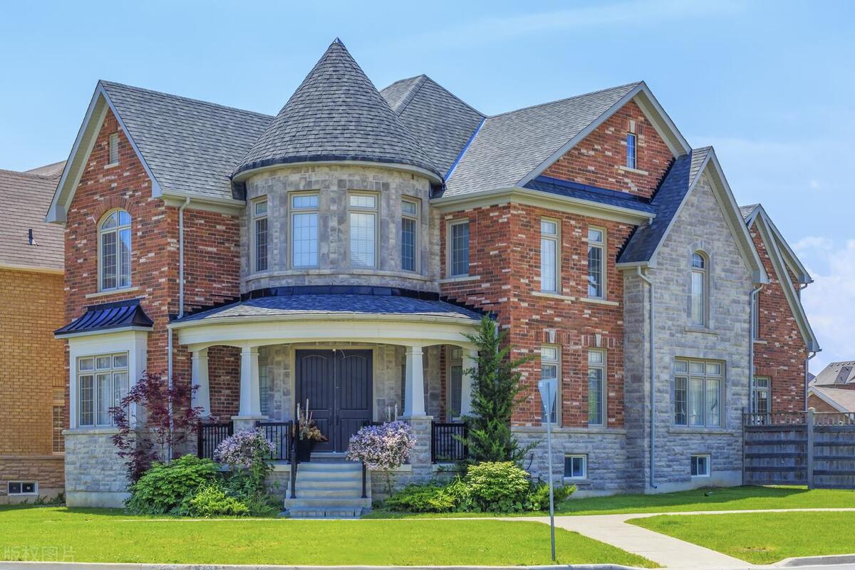 鍔犳嬁澶ф弗澶崕澶у鐣欏鏉′欢,鍔犳嬁澶ф弗澶崕鍏珛楂樹腑鐣欏璐圭敤