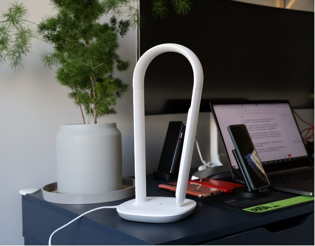 台灯哪种灯护眼好点又实惠,学生护眼台灯哪个品牌的最好