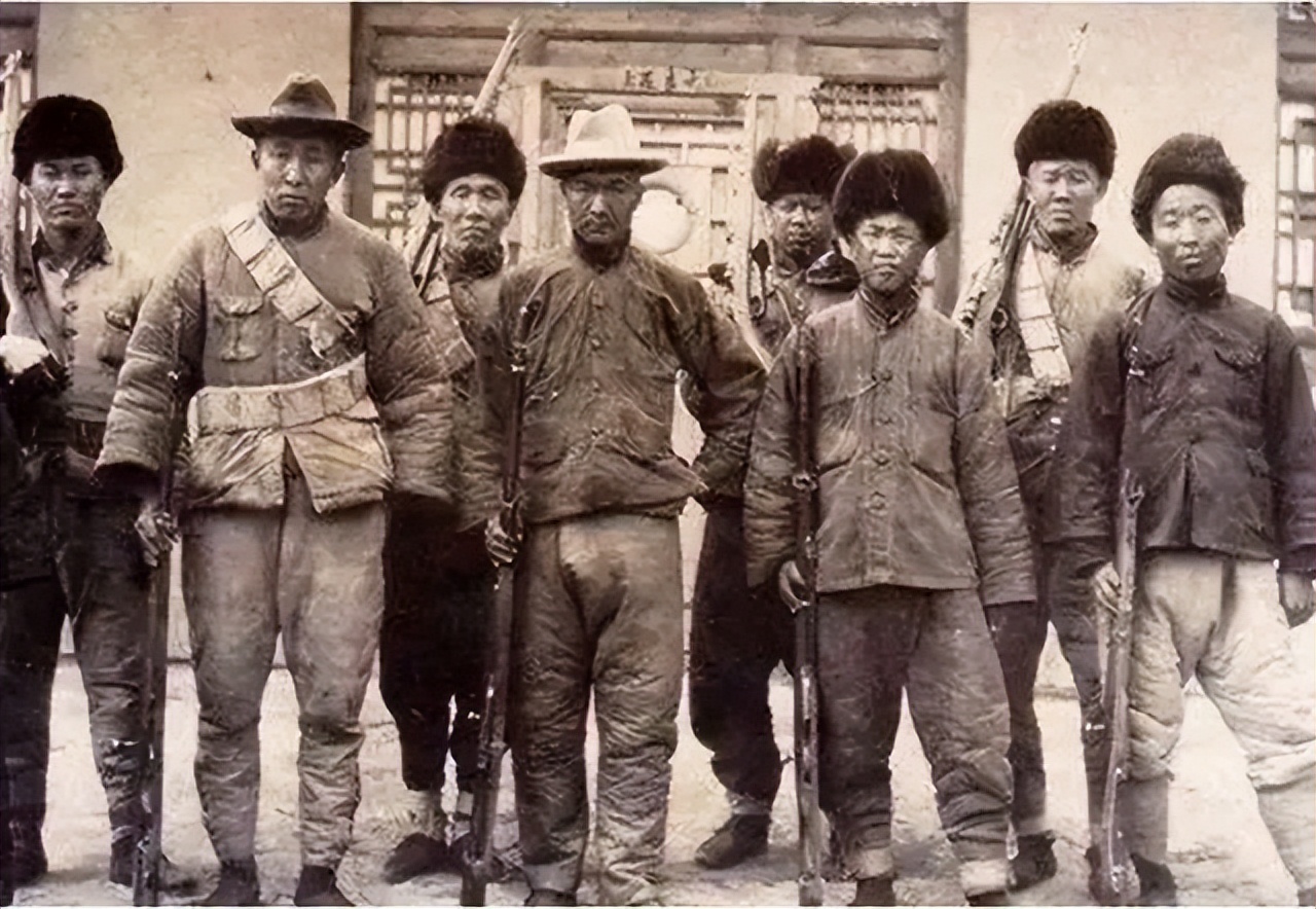 抗联英雄谢文东的故事,谢文东土匪有多少人