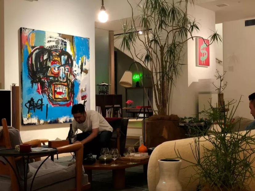 狂撒10亿送网友，花700亿“征女友”绕月旅行：是有钱人的快乐？