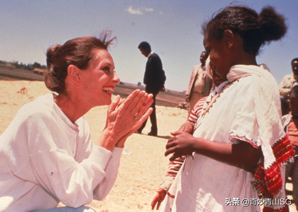 奥黛丽赫本的故事电影在哪看,纪梵希和奥黛丽赫本的故事