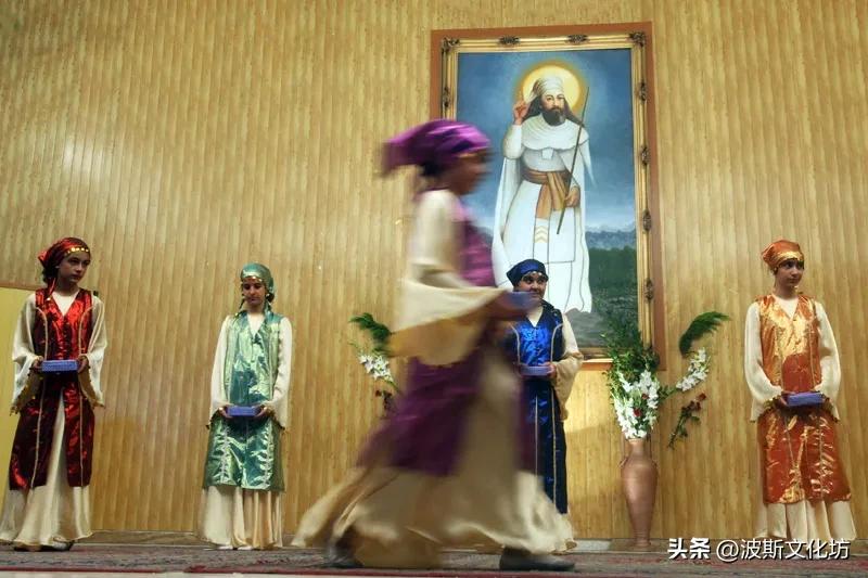 希腊的三大传统节日,古波斯日历