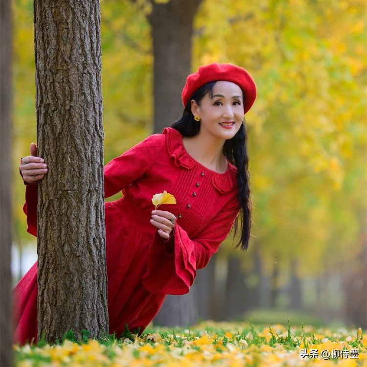 人像拍照的10个拍照姿势,摄影拍照姿势大全图片