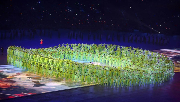 张艺谋点赞山东武校学生,被张艺谋夸的人