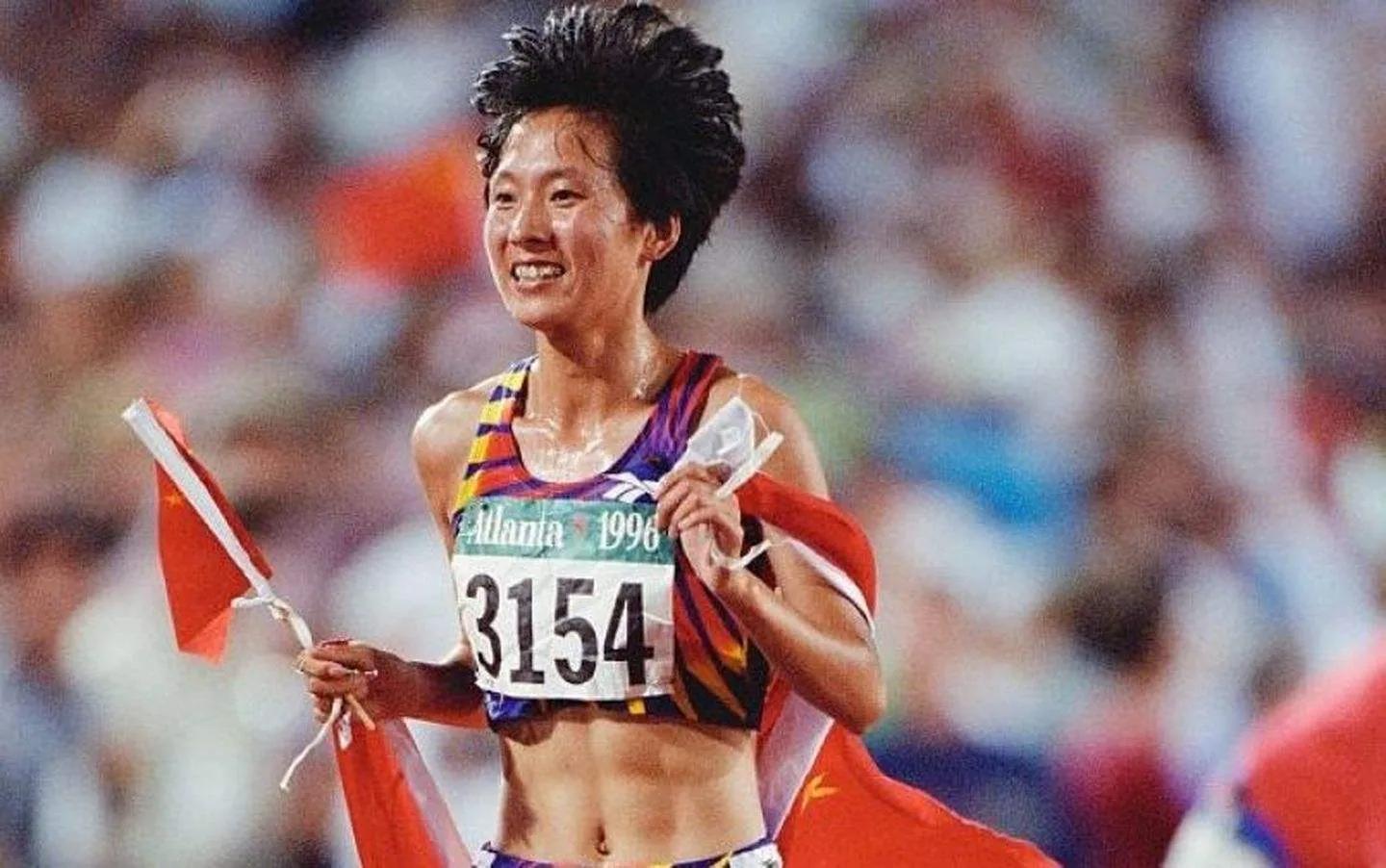 让体育回归本质让足球成为生活,让体育回归体育本身