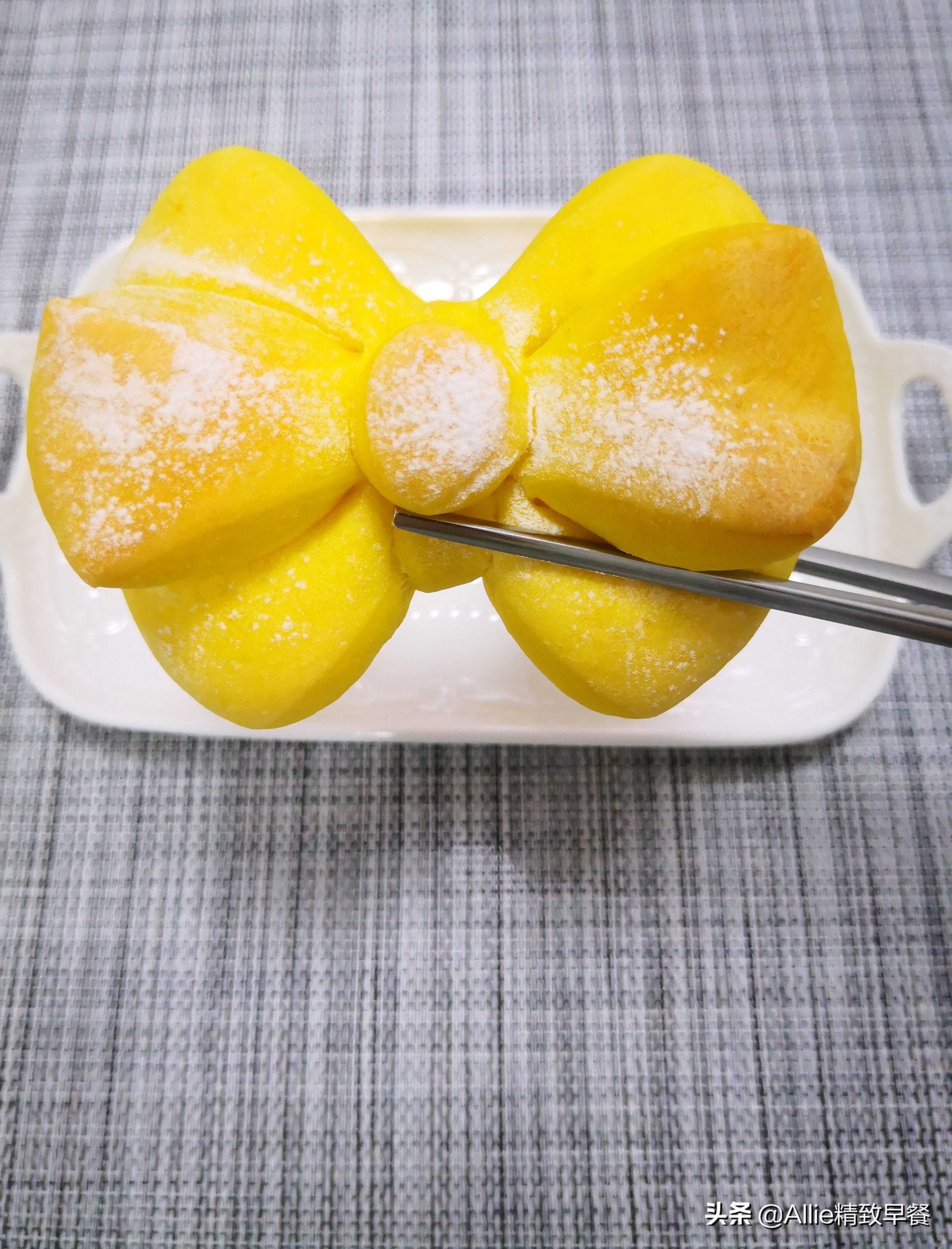 用南瓜做宝宝辅食点心,面食蝴蝶结怎么做简单又好吃