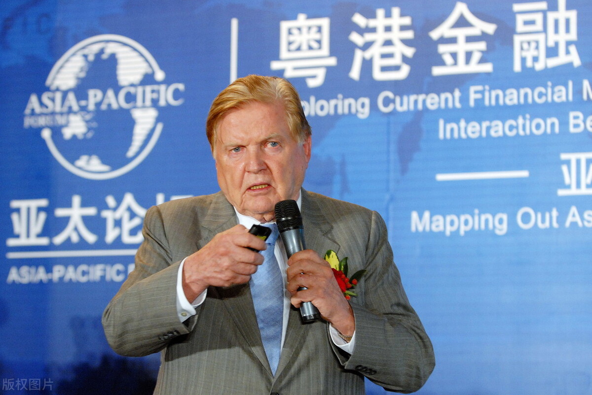 富人的事业越做越大,富人的事业