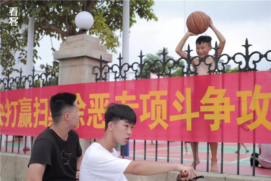 小镇的暑假,小镇少年的假期