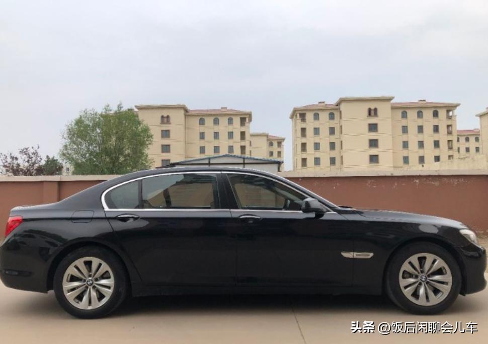 13年宝马7系车主真实感受,花12万买了个车