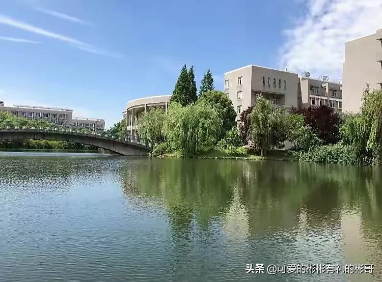 河海大学，老牌水利方向的211院校，是否值得报考