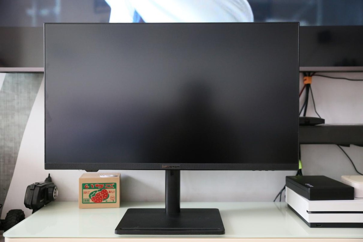 是显示器更是电视机，深度评测元创师icustom28H24k智慧显示器