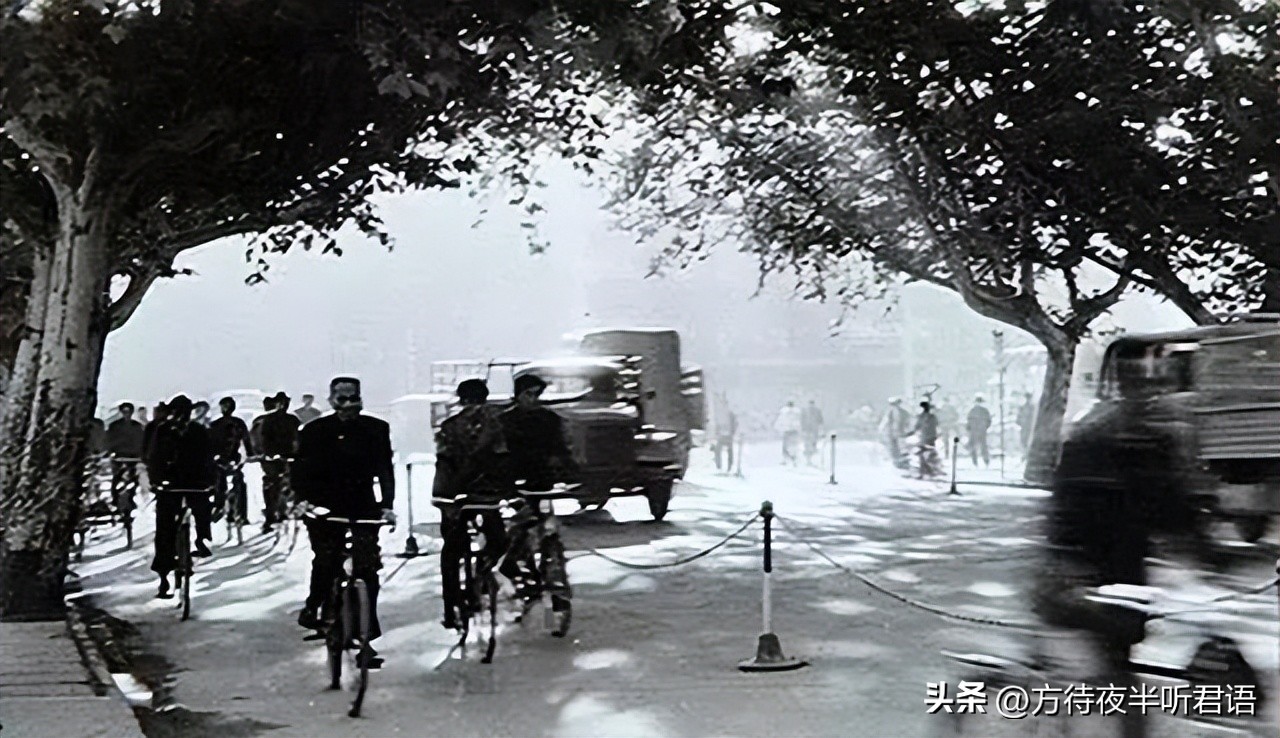 九十年代南京城老照片,以前的南京城的老照片