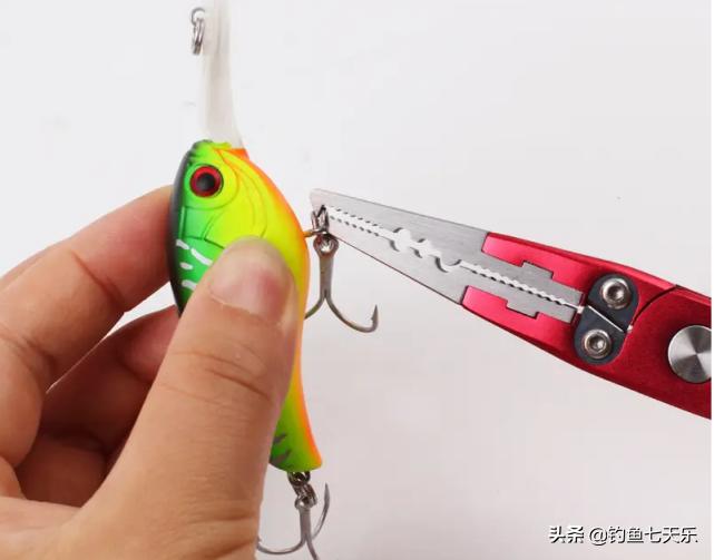 俄罗斯的垂钓者被制裁？知名钓具品牌宣布禁售，网友：刷存在感