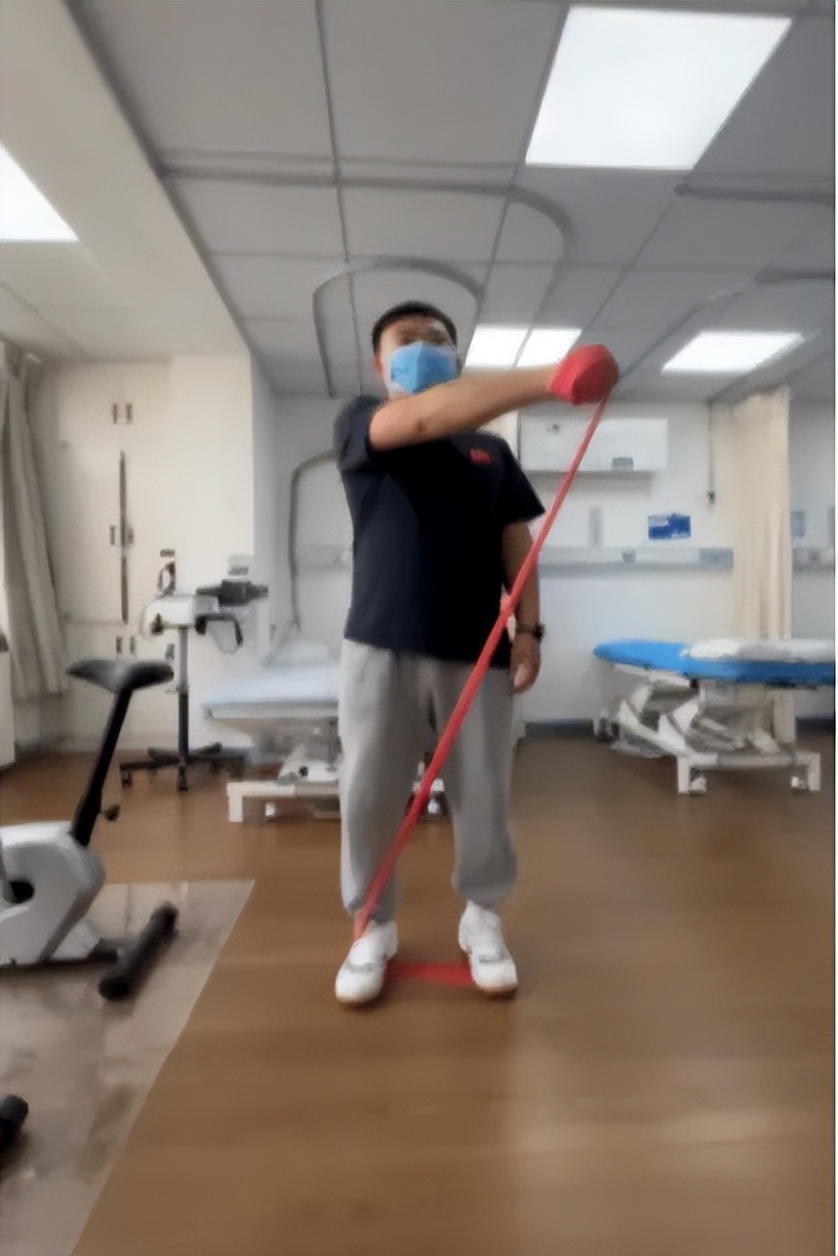 肩关节疼怎么缓解最快最有效,肩关节疼痛一招快速消除的穴位