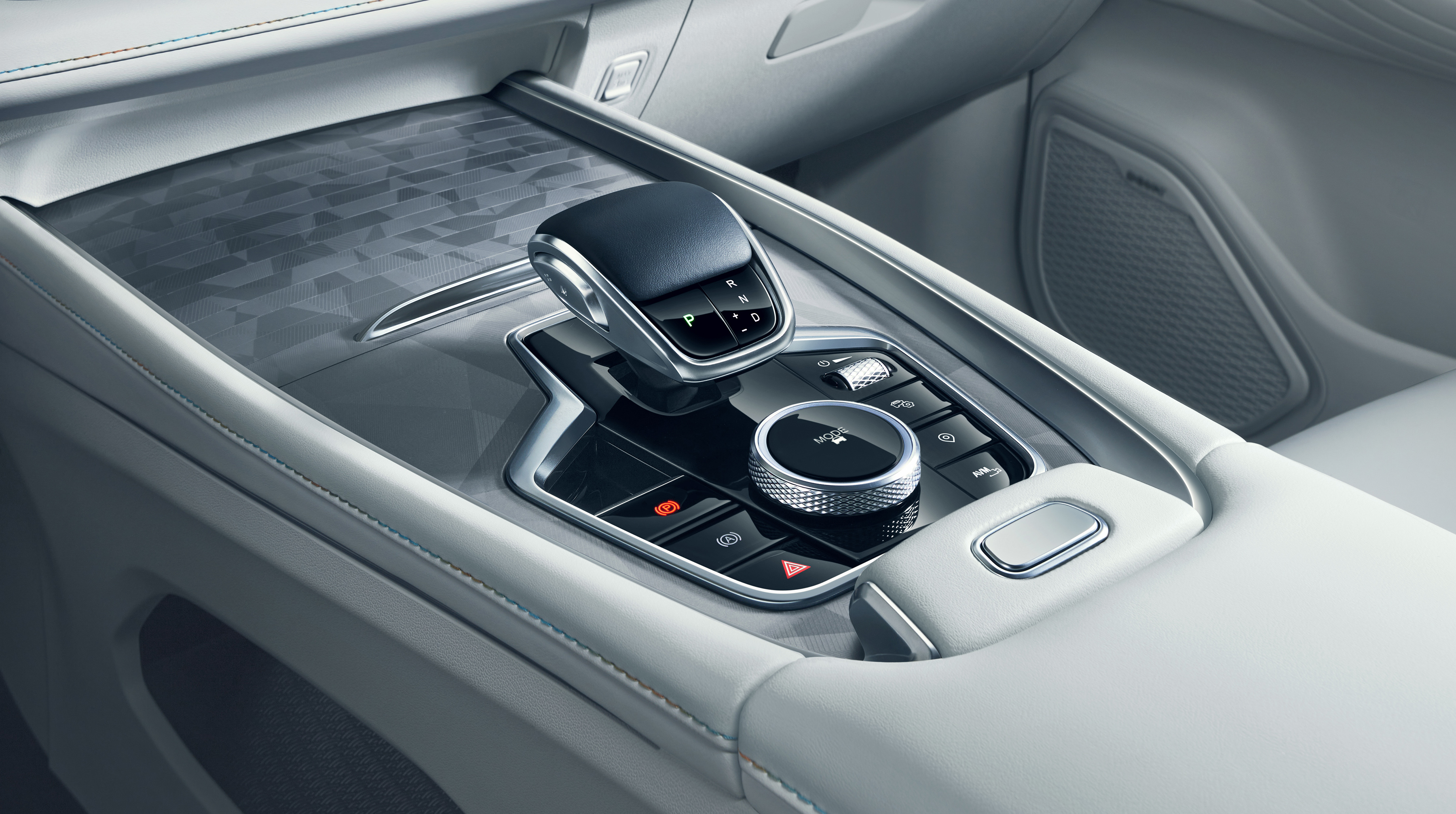 奇瑞瑞虎新车首保多少公里,奇瑞瑞虎新车国6车