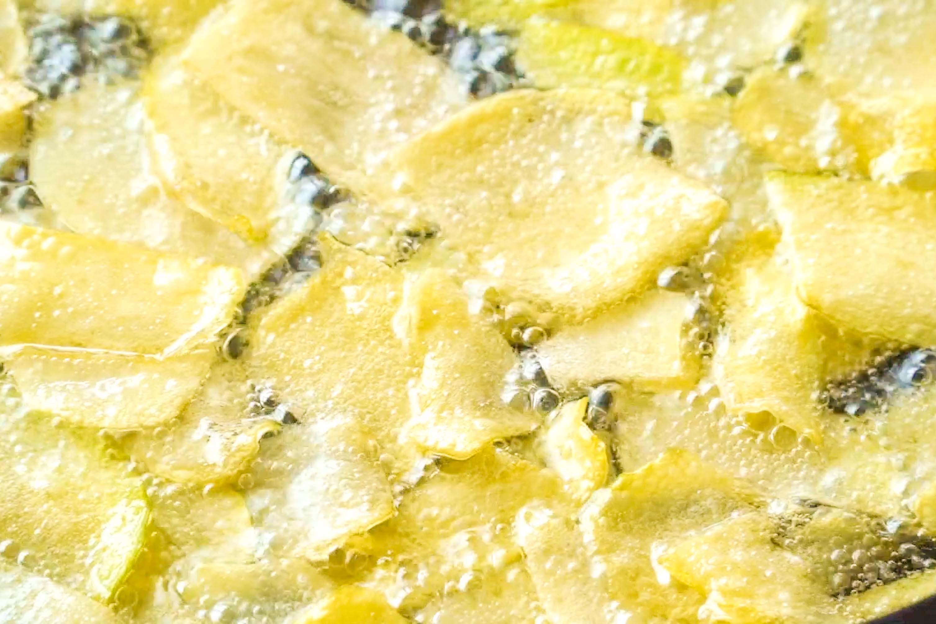 自制脆皮炸薯片,自制炸薯片香脆可口好吃上瘾