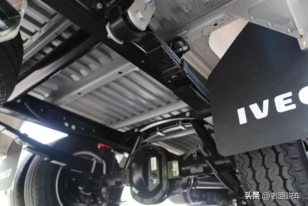 依维柯全新得意v40速比,南京依维柯得意v40加长版轻客