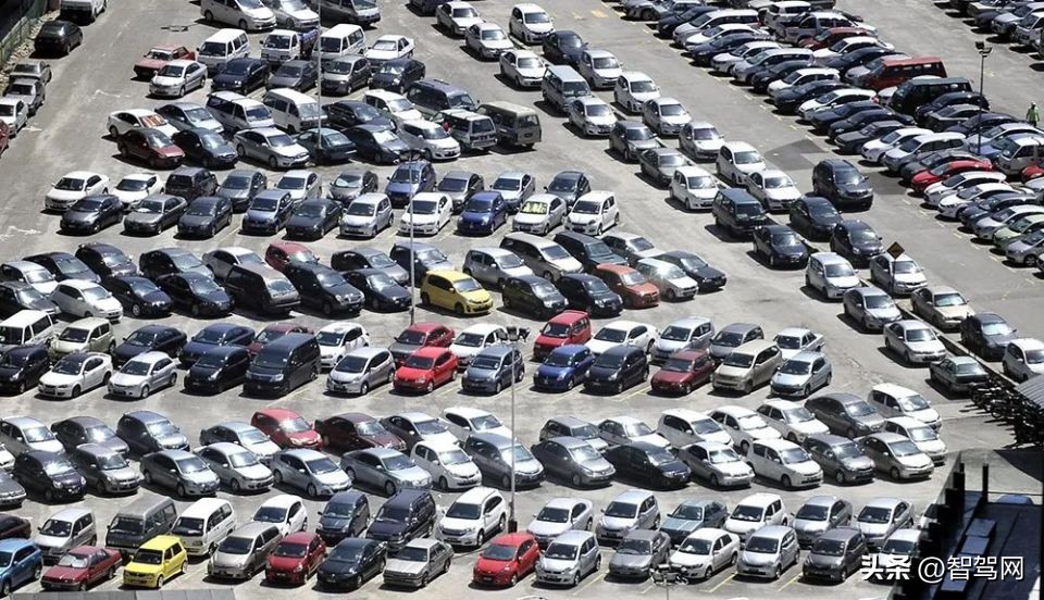 8万左右的昂克赛拉黑色,马自达3昂克赛拉2020款代步怎么样