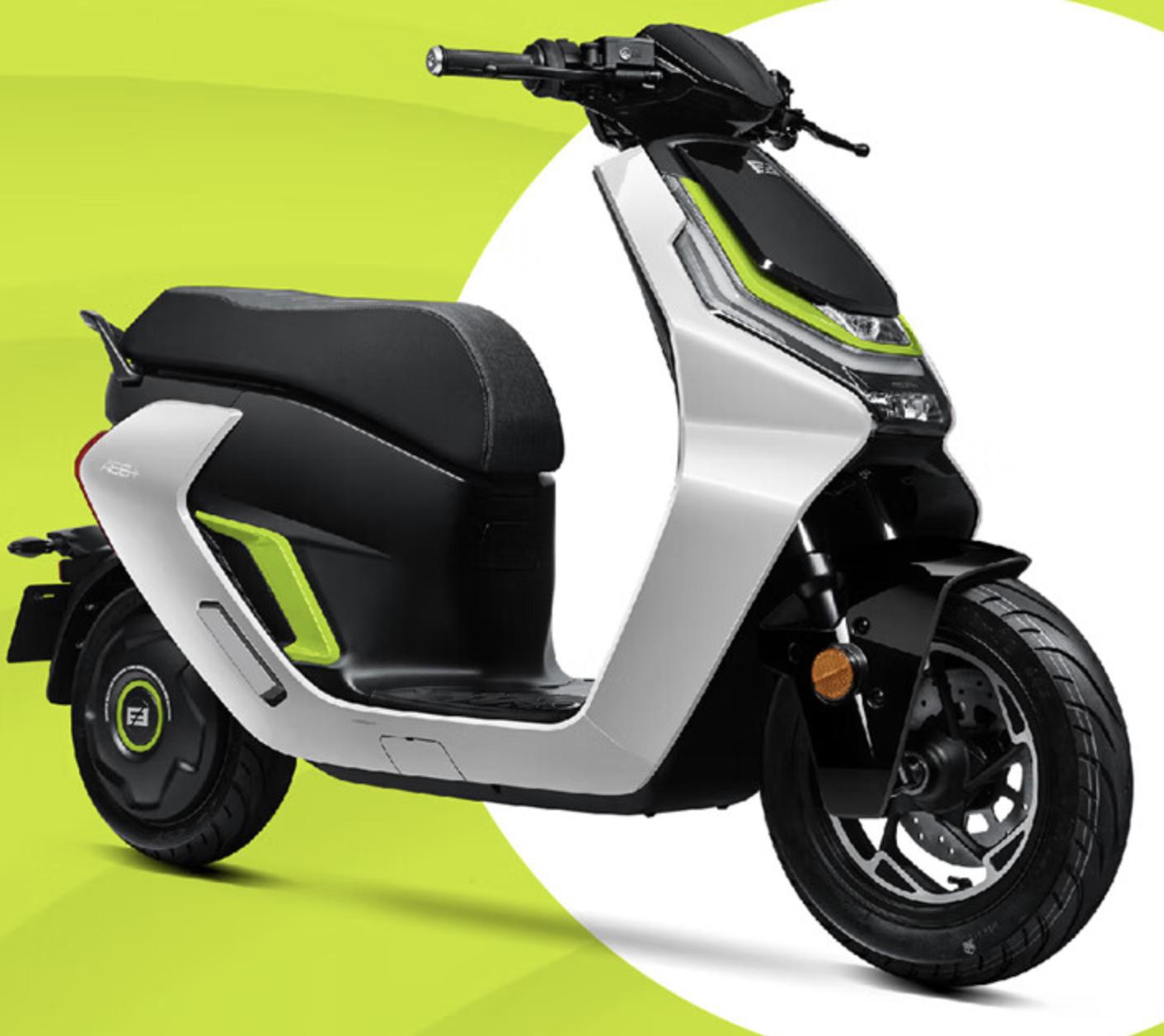 大阳摩托车对比豪爵,大阳e客e5电动摩托车对比春风ae8