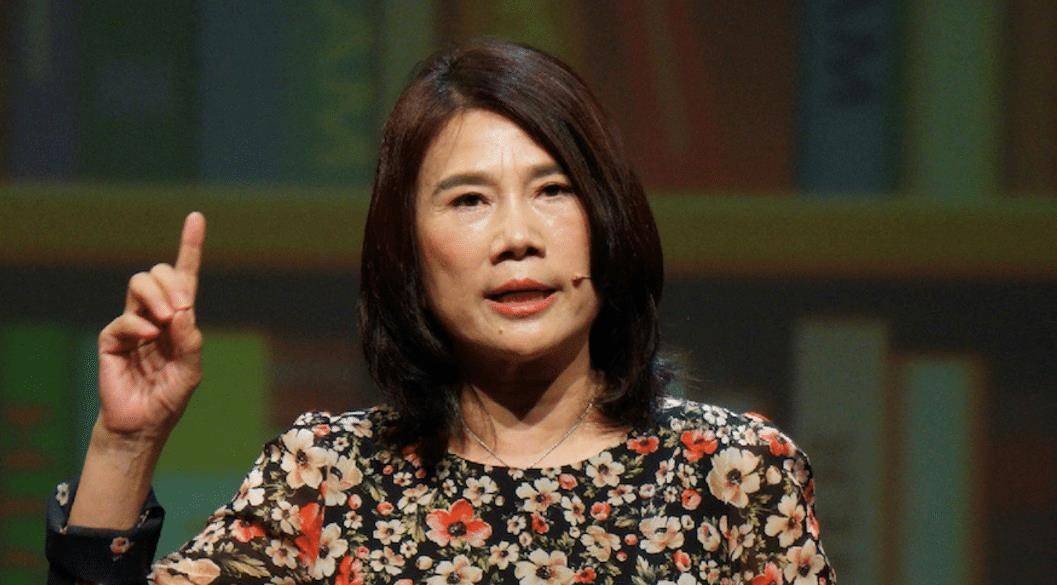 马云问董明珠喜欢什么样的男人,马云问董明珠你看得上我吗视频