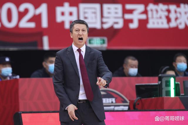 杜峰说杨鸣有最好的后卫,杨鸣cba球员时期后卫排名