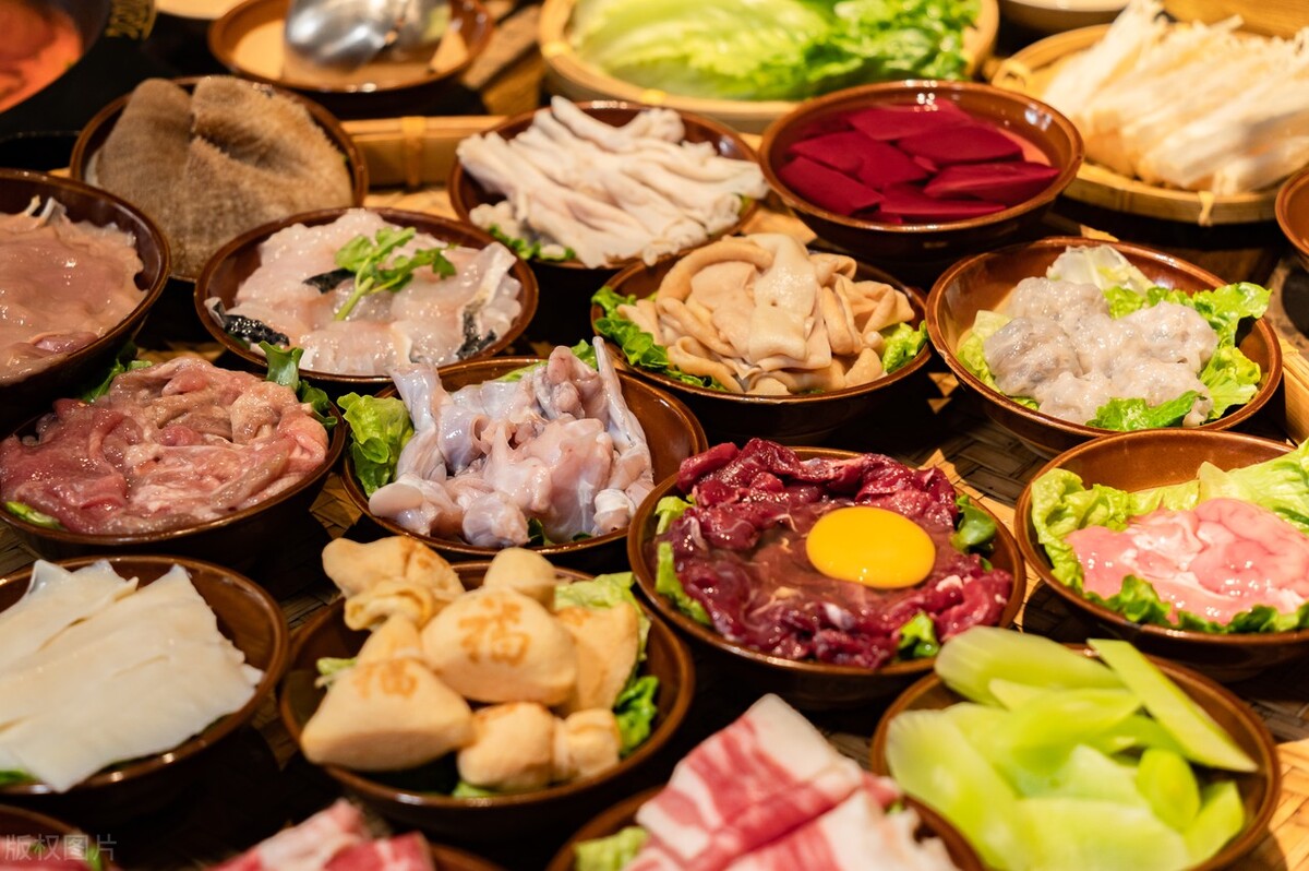 火锅店一个月赚百万案例,火锅店一年利润100多万