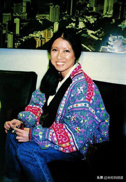 三毛的灵魂漂泊之旅,三毛的异国生活