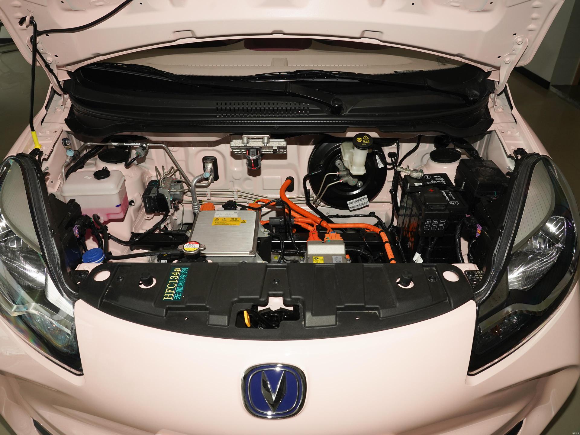 送老婆5000左右生日礼物推荐,长安奔奔e-star国民版10万公里