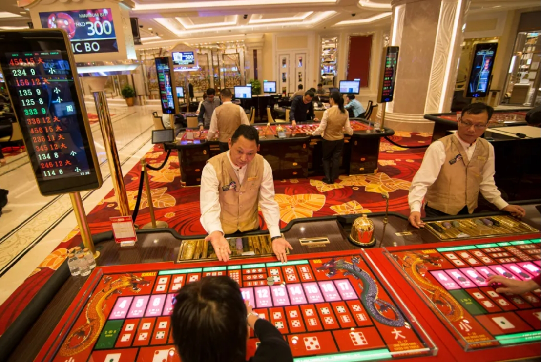 澳门赌牌竞投结果出炉，还好霍家出手了，不然何家差点丢掉赌牌