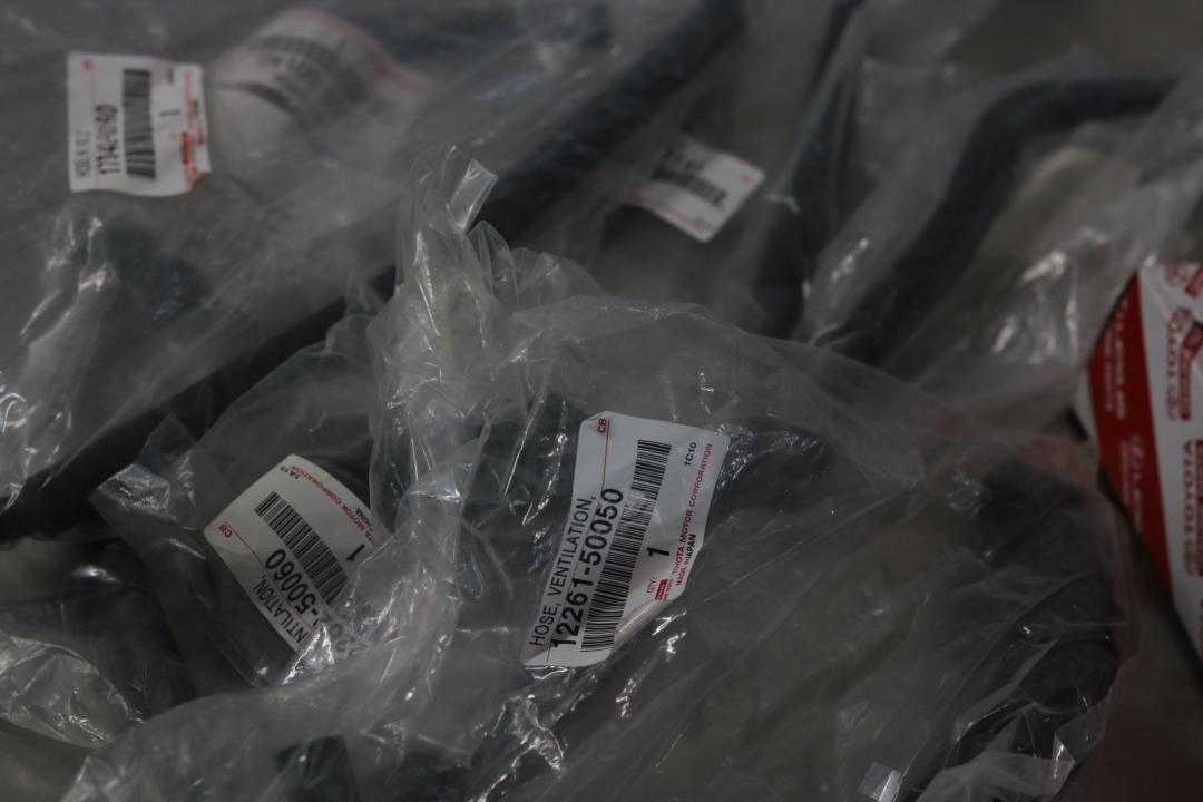 搞了辆“破烂不堪”05年凌志LS430，进厂翻新重造，复活又变新车