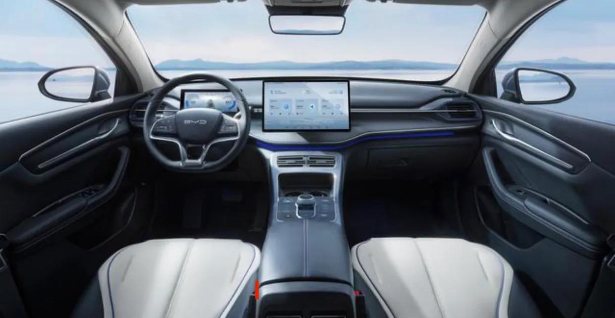 10.18万,丐版比亚迪驱逐舰05冠军版,落地价和养车成本有多高?