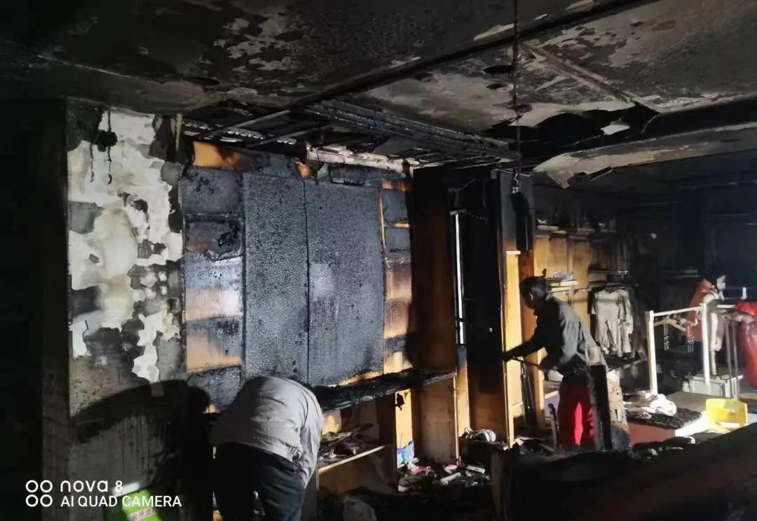 一年半开了70多家店,一年开12家店