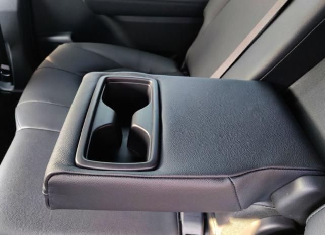 皇冠陆放suv油耗实际是多少,丰田皇冠陆放车主用车真实感受