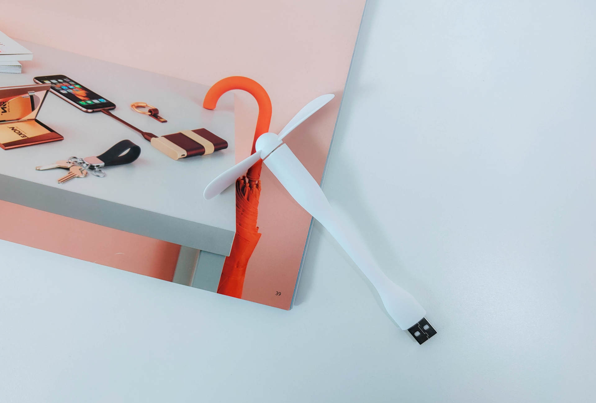 须眉t6旋转式涡轮六叶剃须刀,须眉剃须刀t6智能款和标准款测评