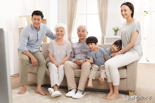 退休人员选择旅居养老的五大好处,退休自驾旅居养老