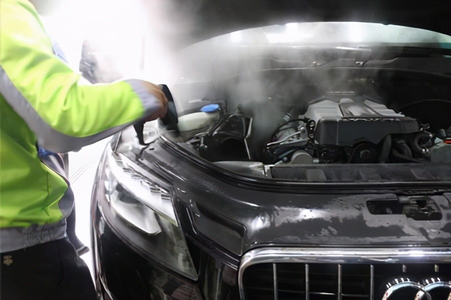 想开汽车美容应该怎么学,现在的汽车美容店该如何做