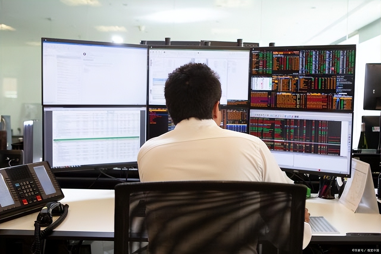 新三板的通俗解释,新三板通俗解释是什么意思