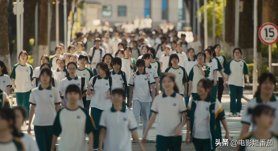 李光洁和郭京飞雷佳音谁先认识的,雷佳音郭京飞李光洁自我介绍