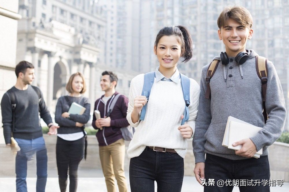 香港12大院校相当于内地什么层次的大学？985还是211？