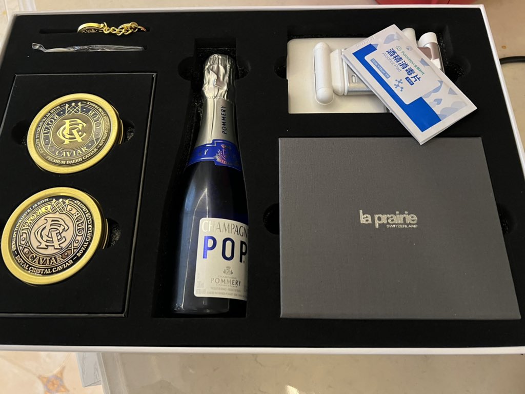 赫莲娜和海蓝之谜是什么档次,赫莲娜跟海蓝之谜有什么区别