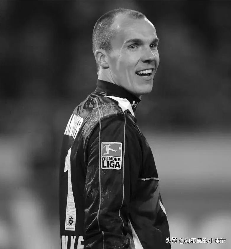 意外死亡足球巨星排名,惋惜20位意外去世的明星