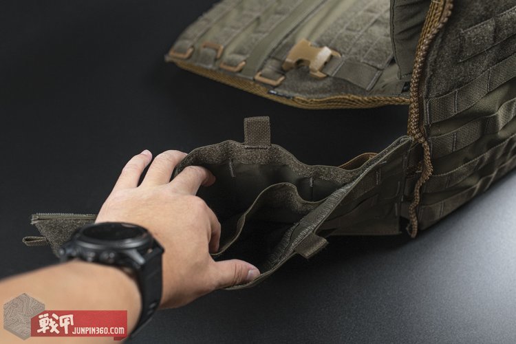 舒适轻薄，功能全面——PewTactical复刻SCARABSC10背心简评