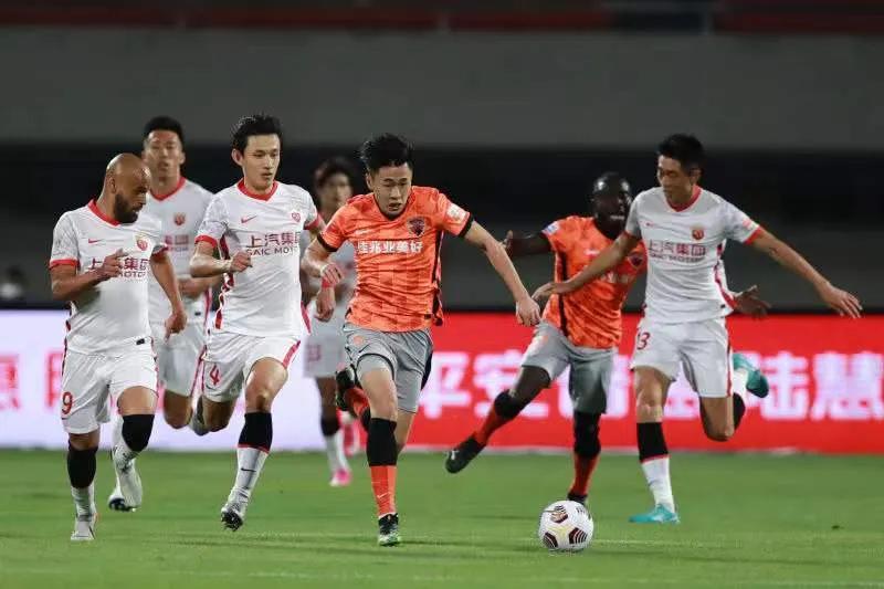 中超各队转会深足最新一览表,深足2019年中超赛程