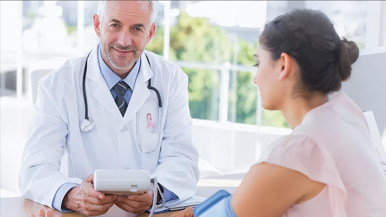 缺乏维生素b2的症状和危害,缺乏维生素d的7个警告